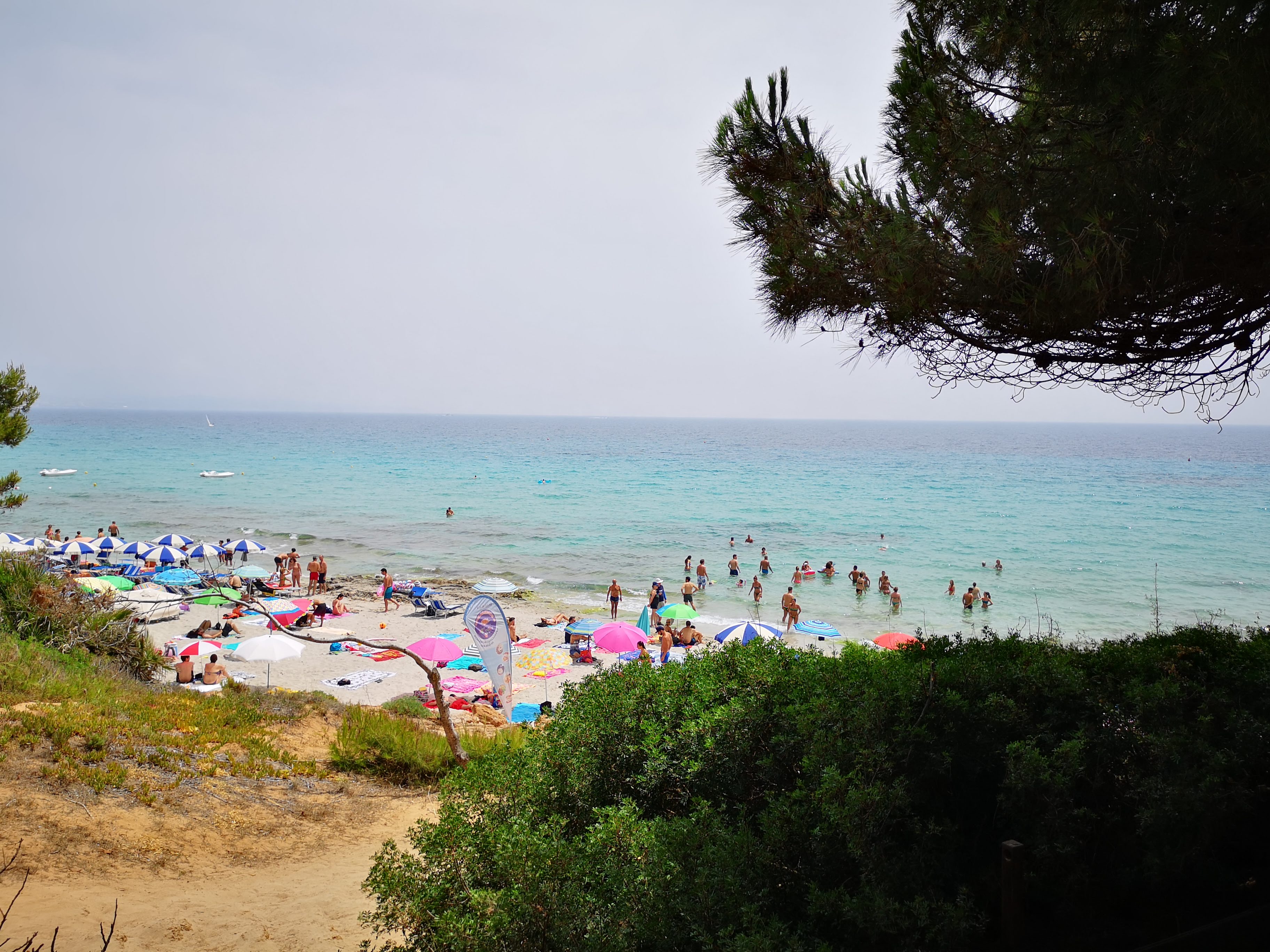 Spiaggia_le_bombarde_alghero