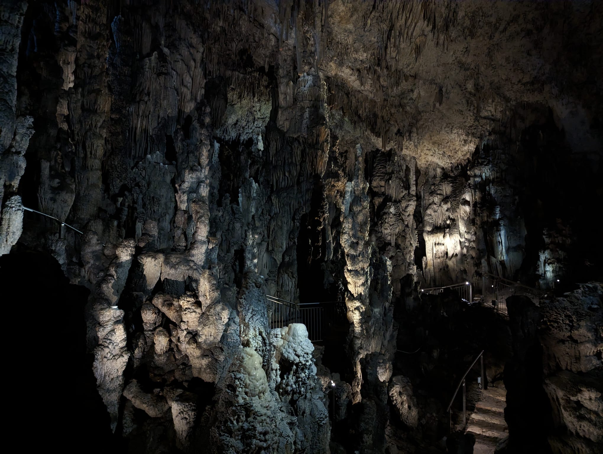 Grotte di Collepardo _ percorsi di visita illuminati