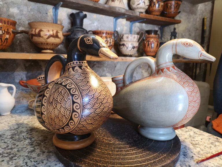 Tarquinia, il borgo medievale e la tecnica unica della ceramica etrusca