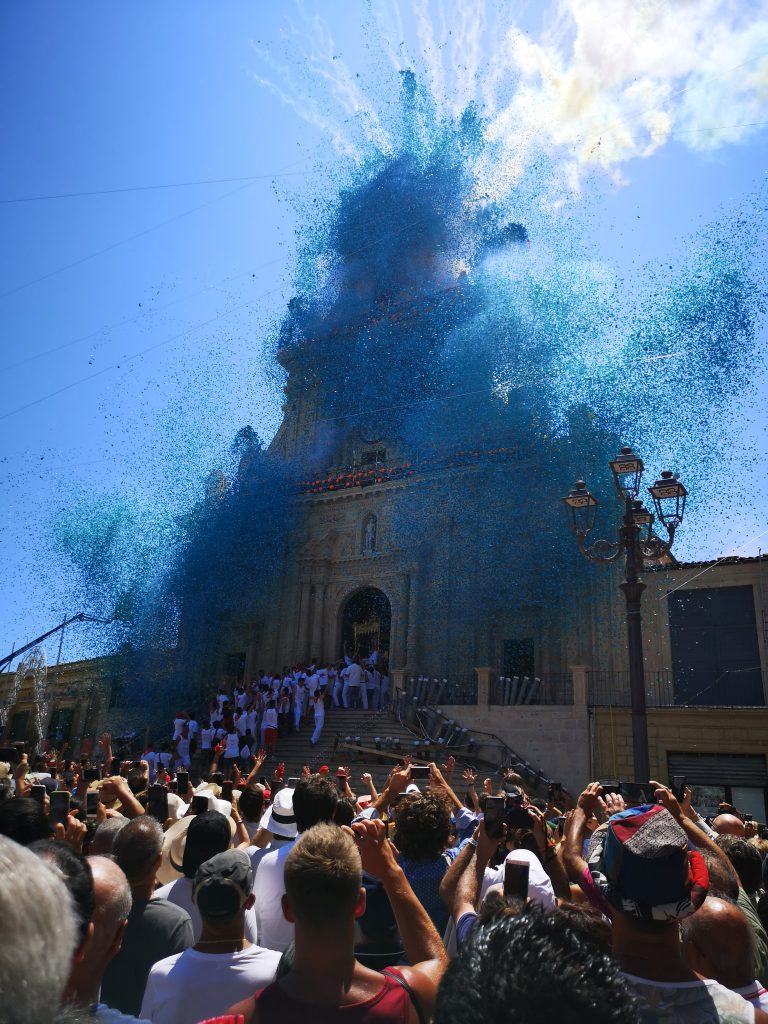 Palazzolo Acreide, le incredibili feste popolari del siciliano ⋆ DRITTOXDRITTO